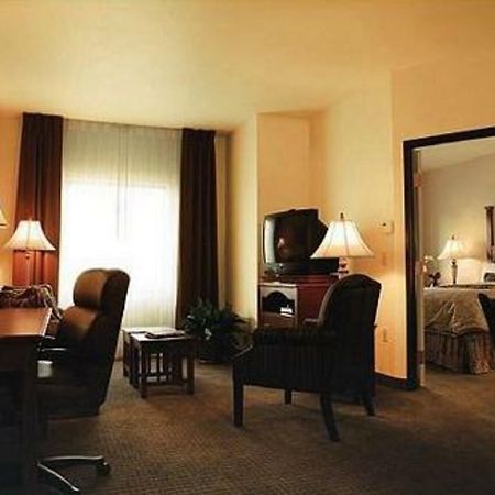 Homewood Suites By Hilton Montgomery Eastchase Habitación foto